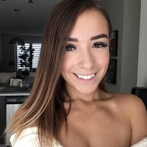 Meet your Posher, Anya